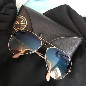 Blue tinted ray bans